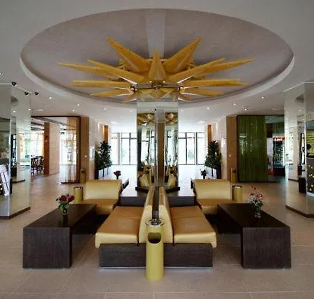 Lilou - 3 Pools, Spa, Gym, Playgrounds Apartment *