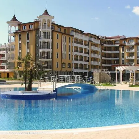 Apartment Lilou - 3 Pools, Spa, Gym, Playgrounds Sunny Beach