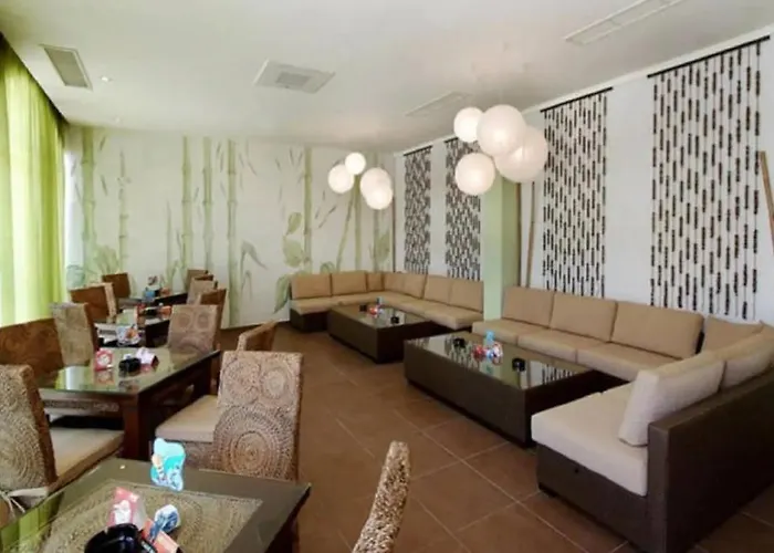 Lilou - 3 Pools, Spa, Gym, Playgrounds Apartmán