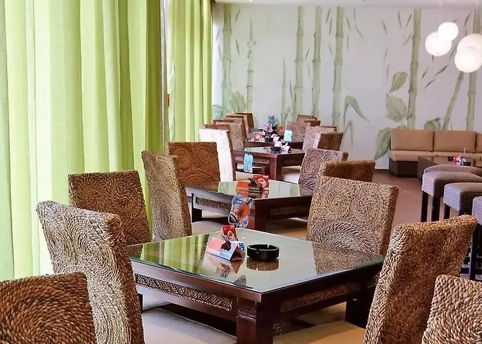 Lilou - 3 Pools, Spa, Gym, Playgrounds Apartmán