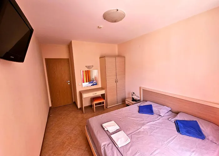 Lilou - 3 Pools, Spa, Gym, Playgrounds Sluneční pobřeží